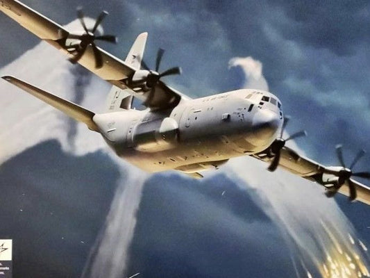 Academy [12631] Lockeed C-130J-30 Hercules, 1/144