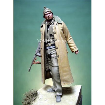 Young Miniatures [YM7002] British LRDG soldier, Western Desert, 70mm