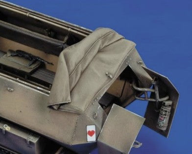 Royal Model [377] Sdkfz.251 Ausf.C detail No.2, 1/35