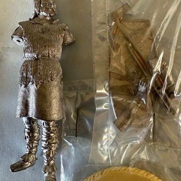 Sovereign Miniatures [SMF036] German Suebian Chieftan, 2nd Cent AD, 75mm