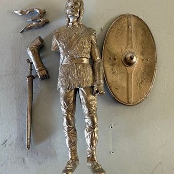 Sovereign Miniatures [SMF038] Frankish Chieftan, 4th/5th Cent AD, 75mm